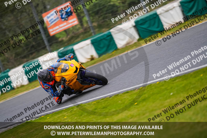 enduro digital images;event digital images;eventdigitalimages;mallory park;mallory park photographs;mallory park trackday;mallory park trackday photographs;no limits trackdays;peter wileman photography;racing digital images;trackday digital images;trackday photos